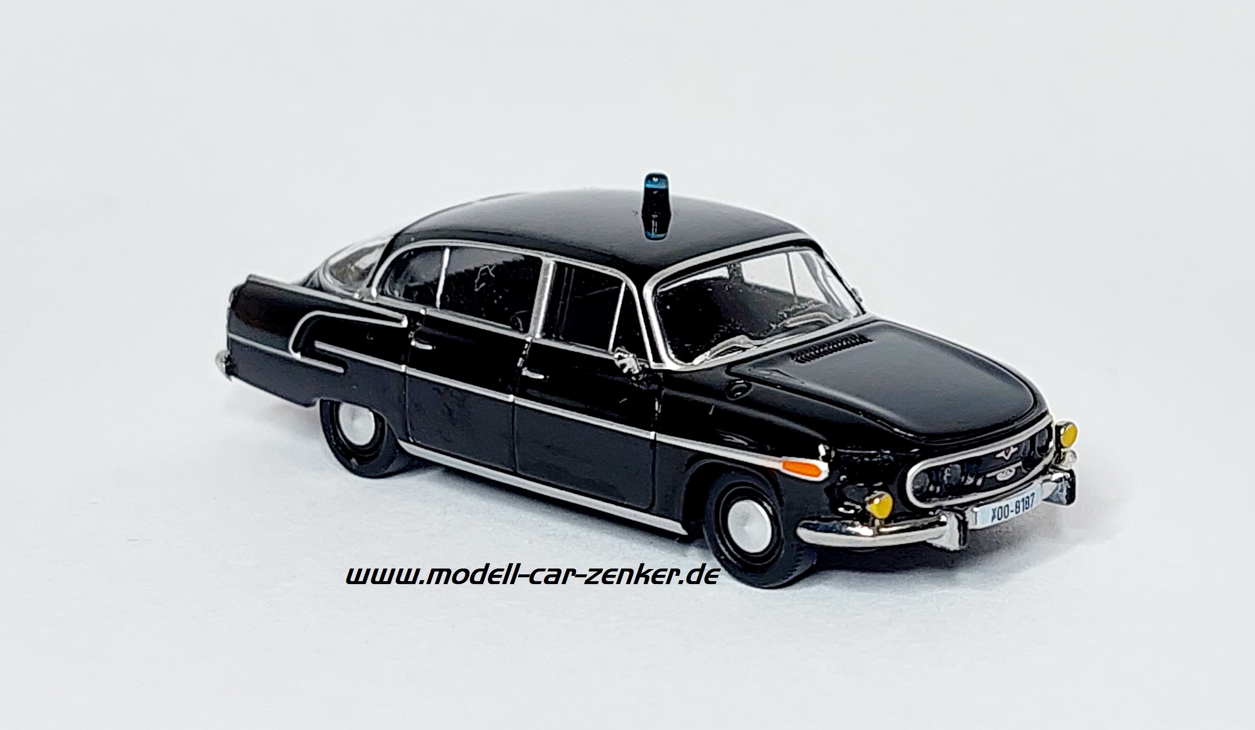 03-452 Tatra 603-2 Lim. Begleitschutzfahrzeug