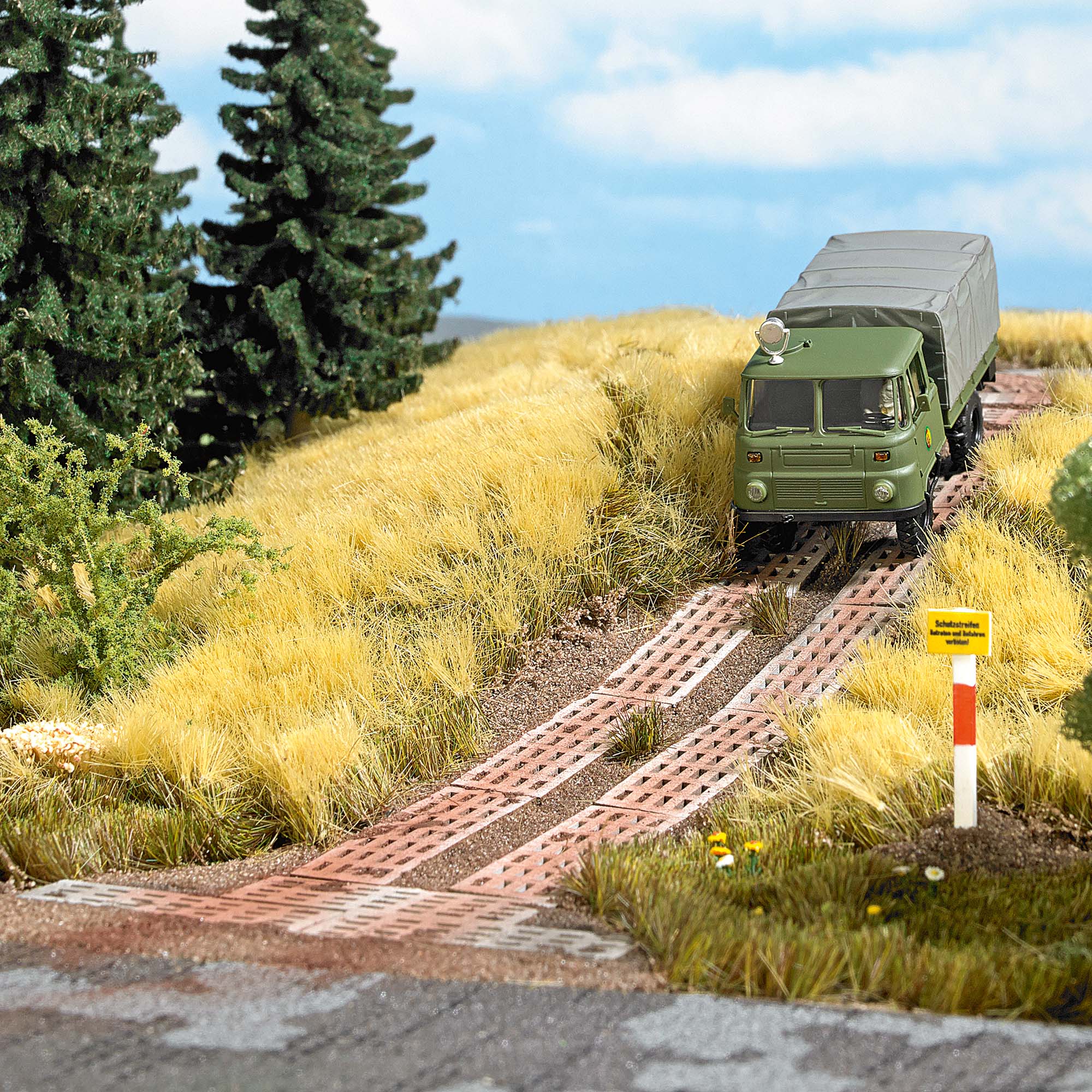 8140 Kolonnenweg N