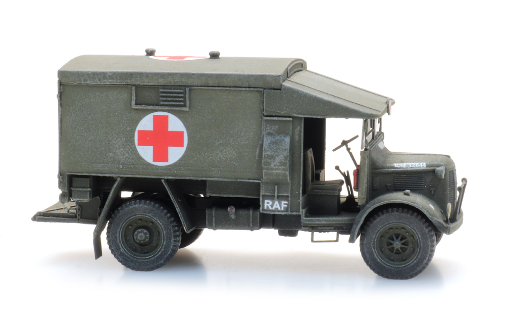 Artitec 6870499 Austin K2 Ambulance RAF