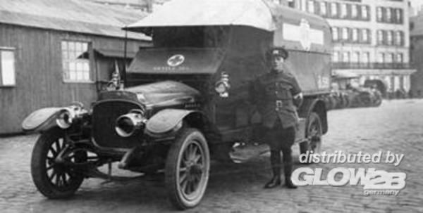 Roden 717 Vauxhall D-type Staff Ambulance