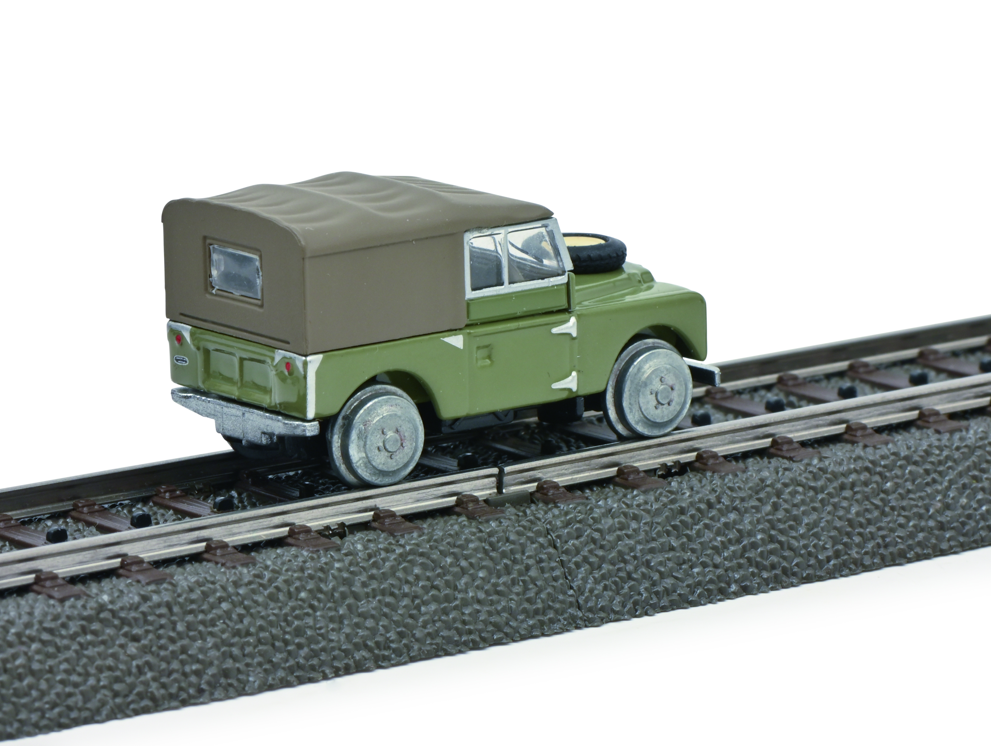 Schuco 452663600 Land Rover 110 Schienenfahrzeug