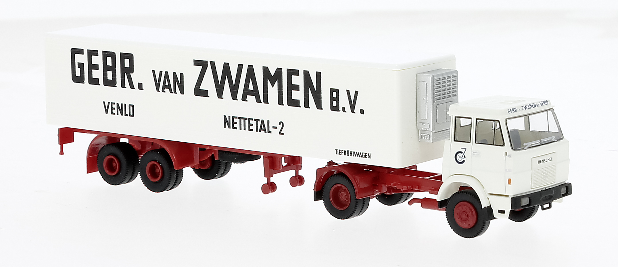 82263 Henschel F161 Koffer-SZ von van Zwamen