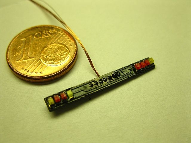 50086 Rückleuchtenträger H0 gemeinsame Anode