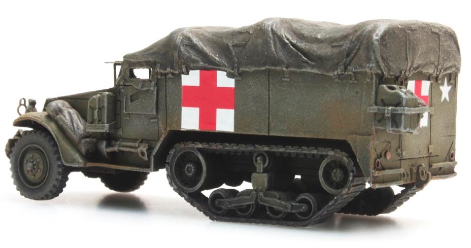 Artitec 387.232 US HALFTRACK M3A1 Ambulance