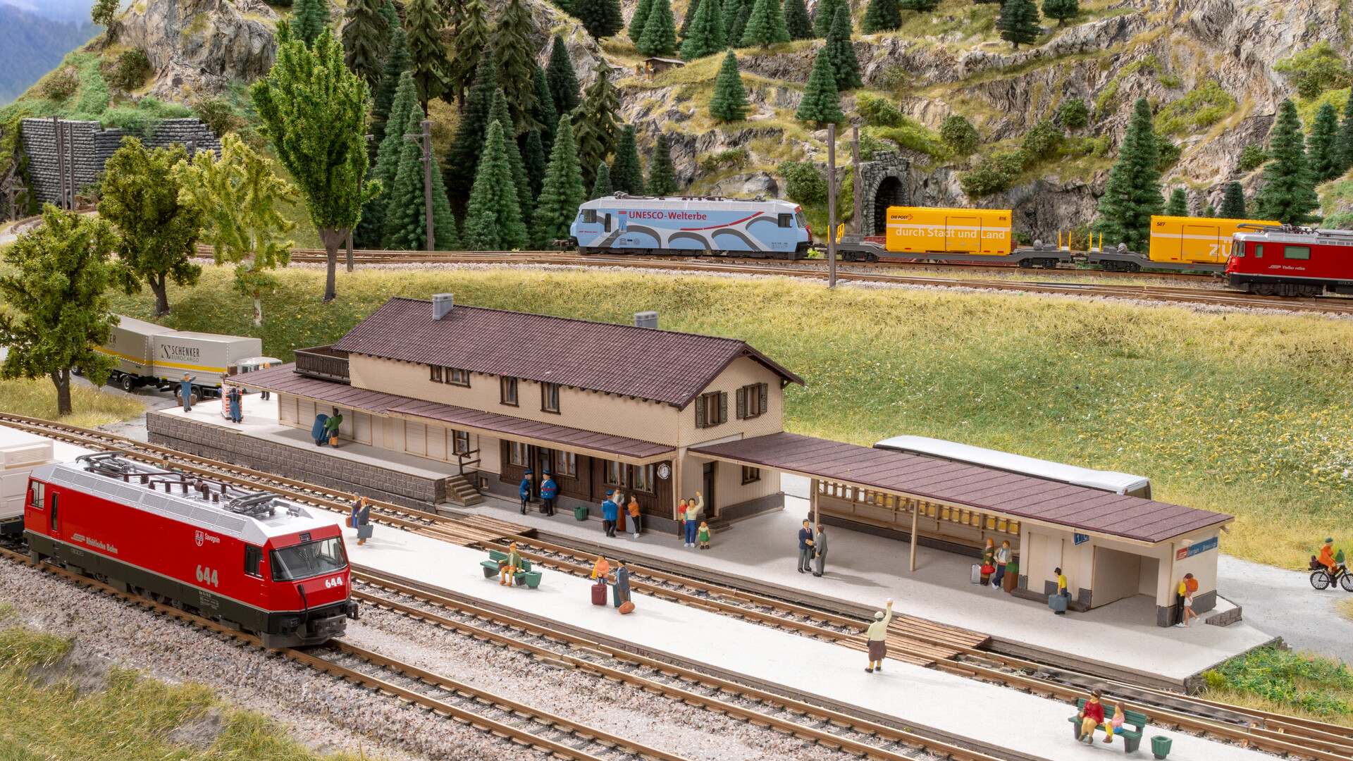 63005 Bahnhof - Bergün