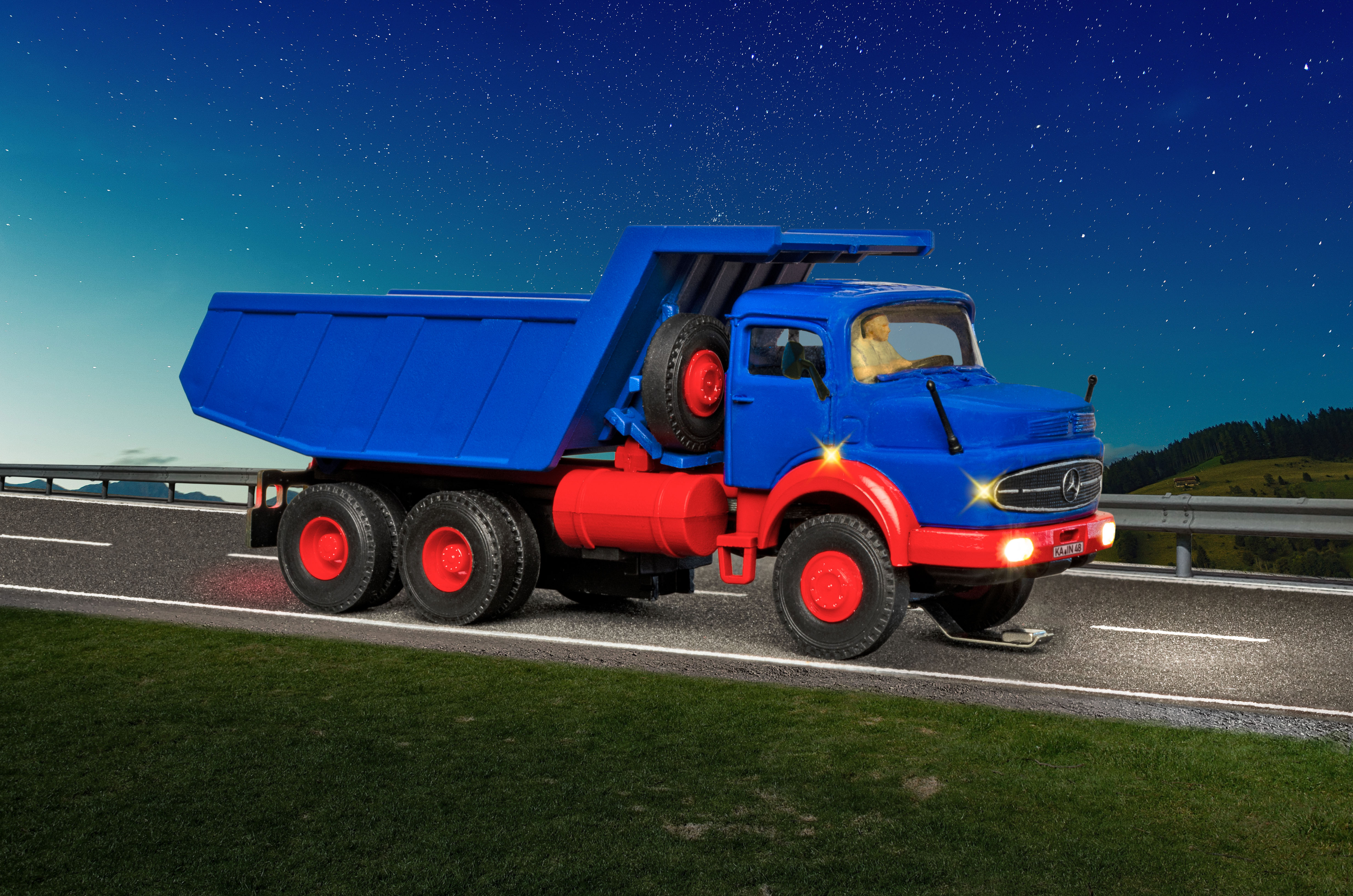 Viessmann 8019 CarMotion: MB Rundhauber Muldenkipper