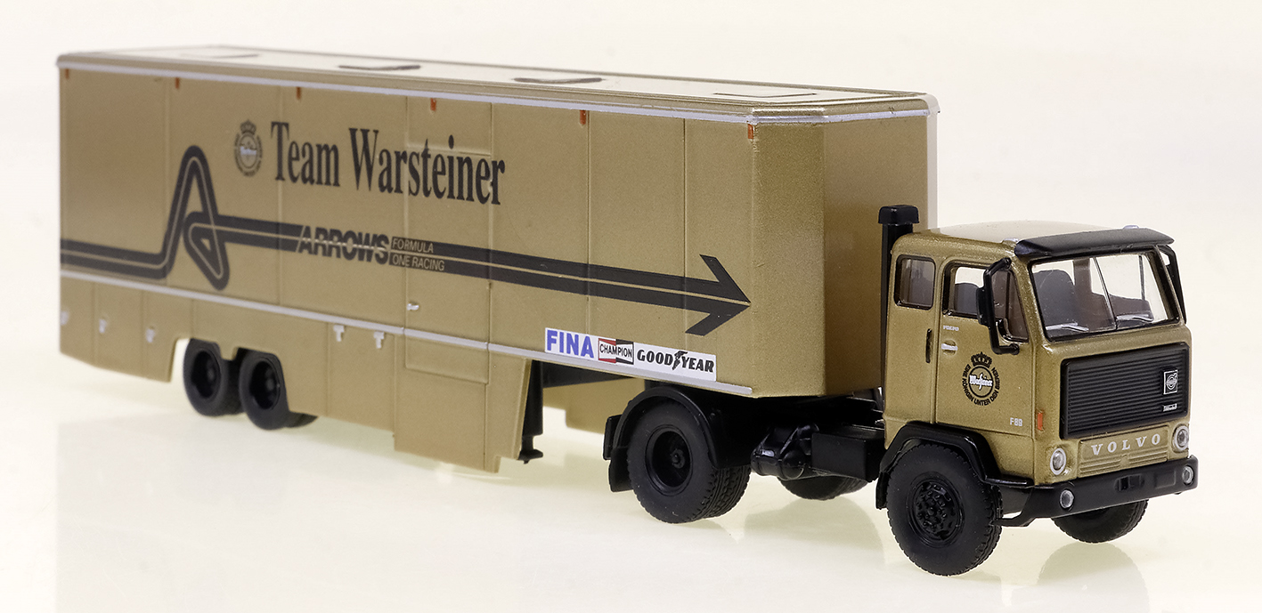 85680 Volvo F89 Renntransporter-SZ Warsteiner