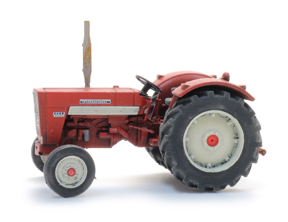 10.461 Bausatz - McCormick International