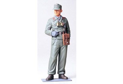 36301 WWII Figur Deutscher Panzersoldat