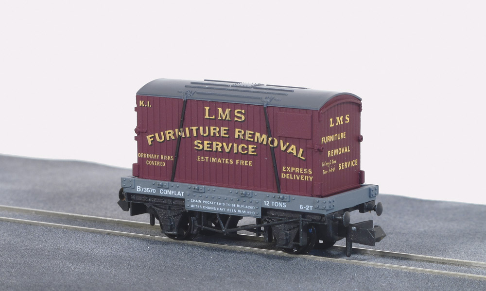 NR-21 LMS-Möbelumzüge im Konflikt mit dem Cont