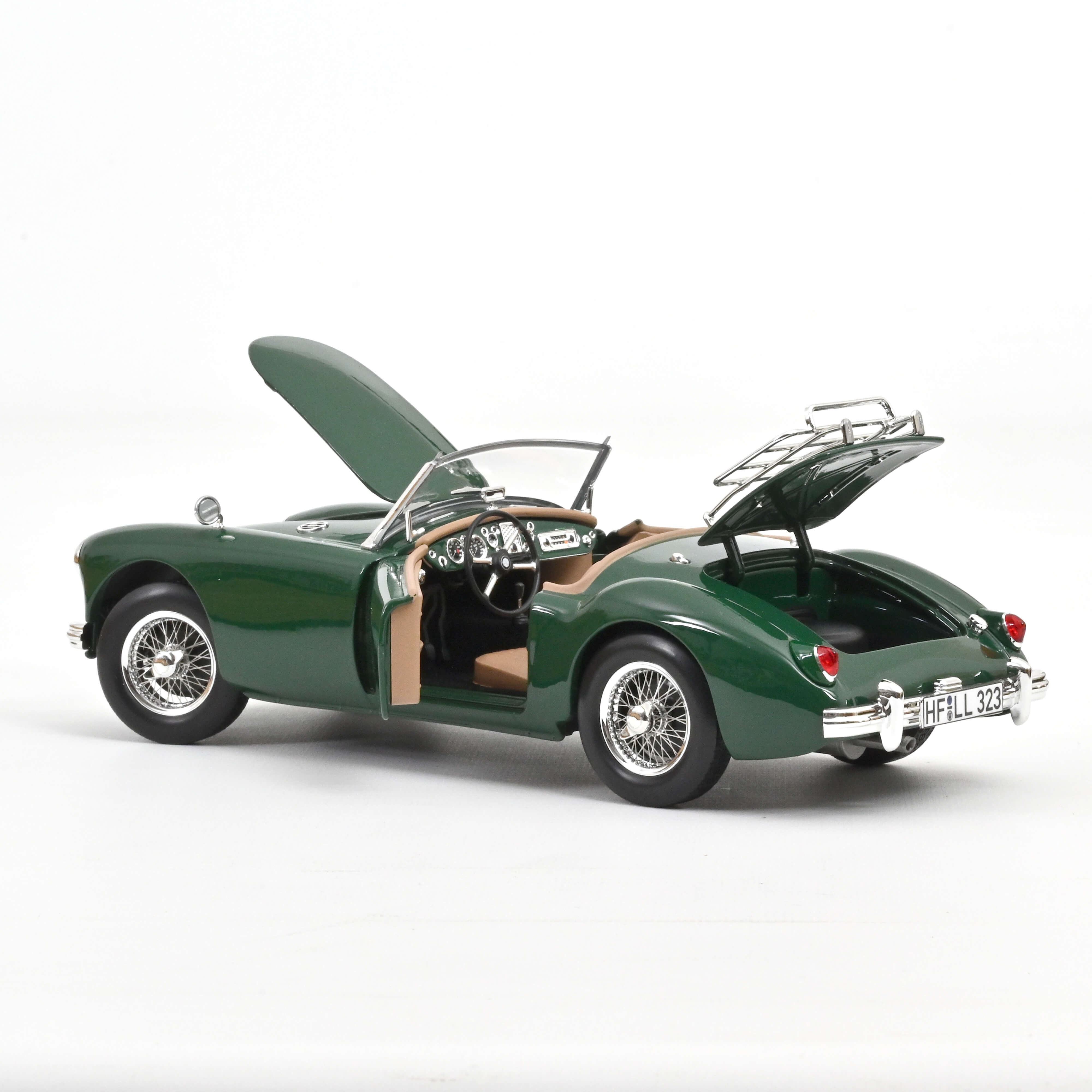 Norev 182610 MGA Roadster racinggreen (1955)