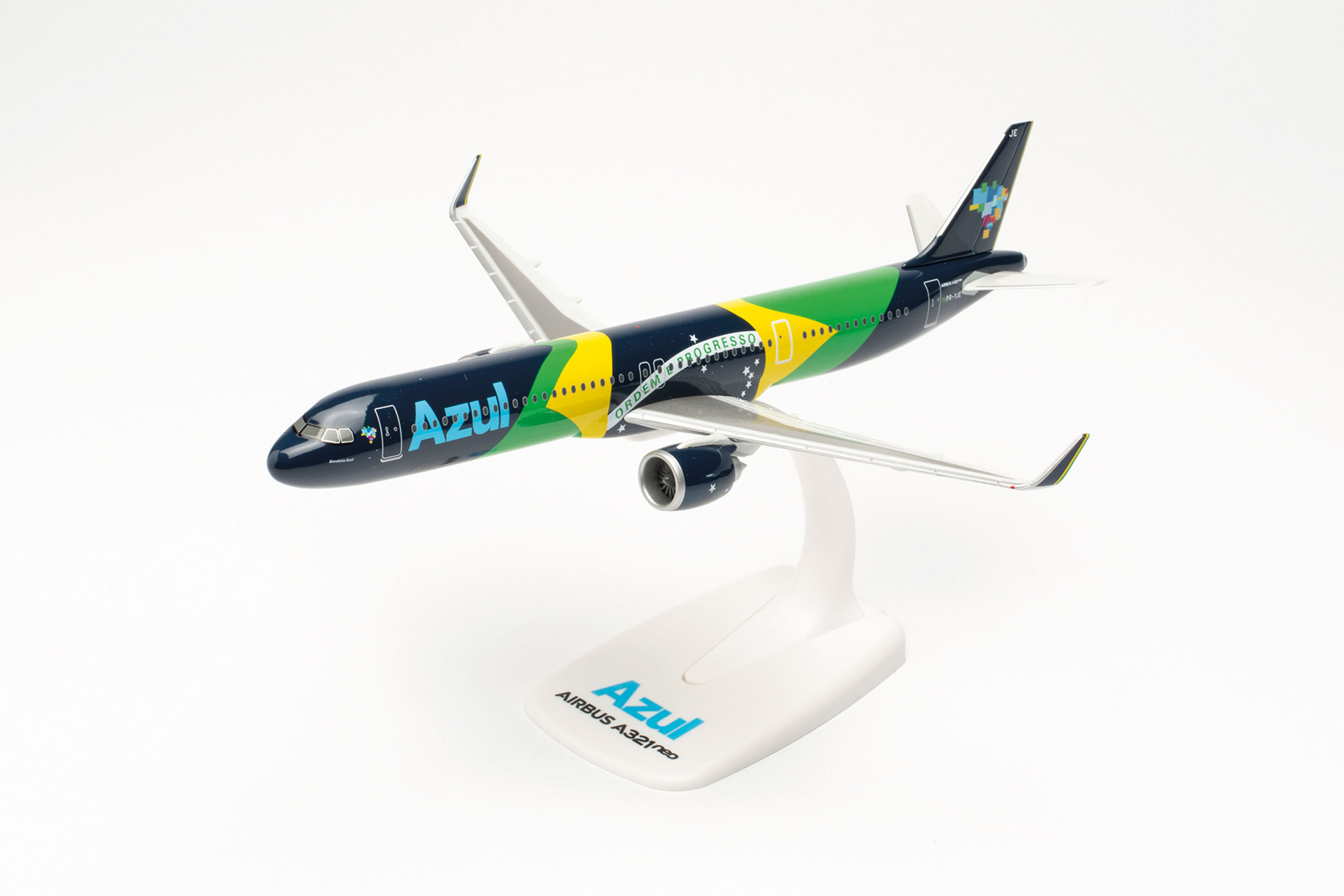 613682 Airbus A321neo Azul Brazilian