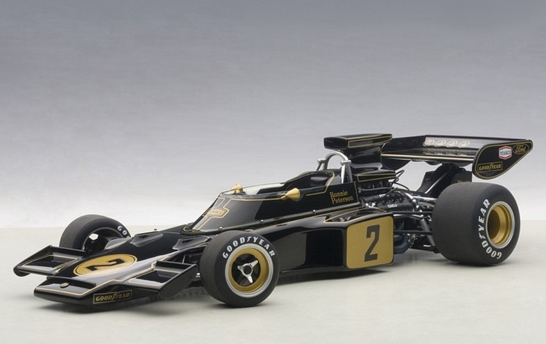 87329 Lotus 72E 1973 R.Peterson #2