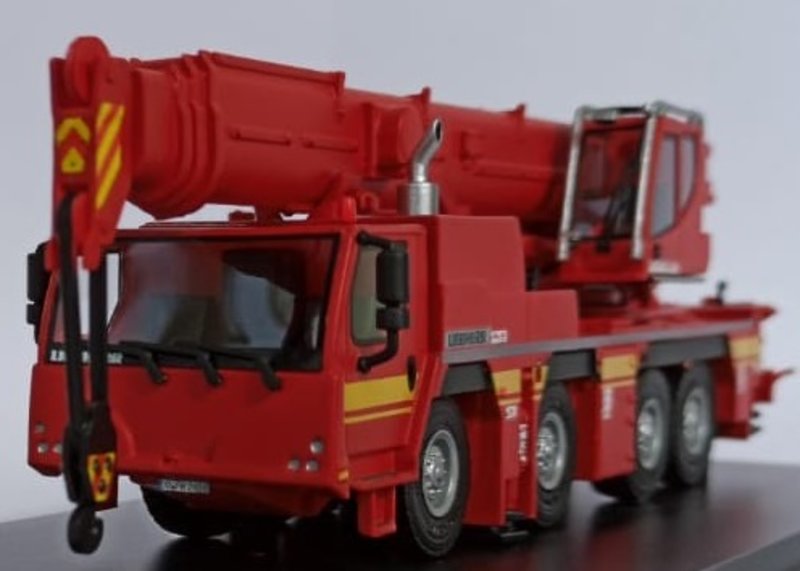 Armour87 2MGLTMROT Liebherr LTM als Zivilmodell rot Zivil