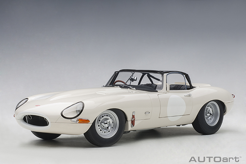 73649 Jaguar Lightweight E-Type weiß 2015