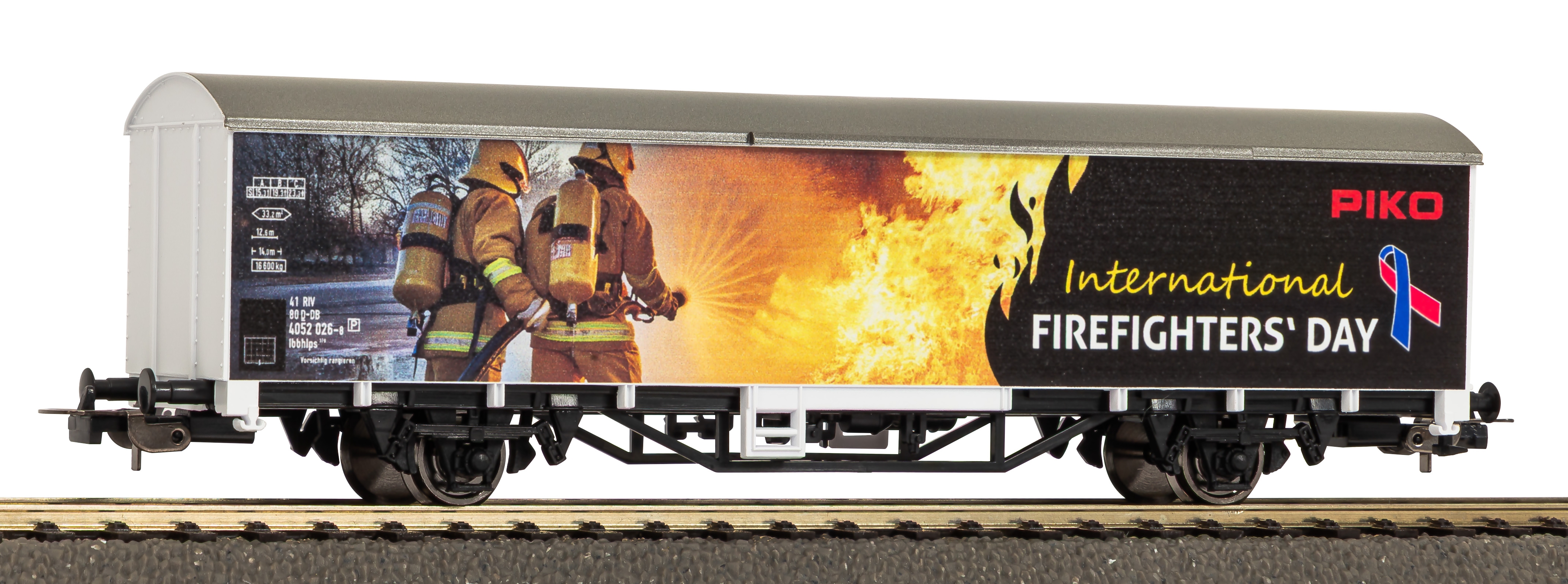 27902 Gedeckter Güterwagen Firefighters' Day