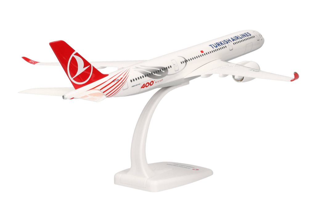 Herpa 614689 SnapFit: Airbus A350-900 Turkish