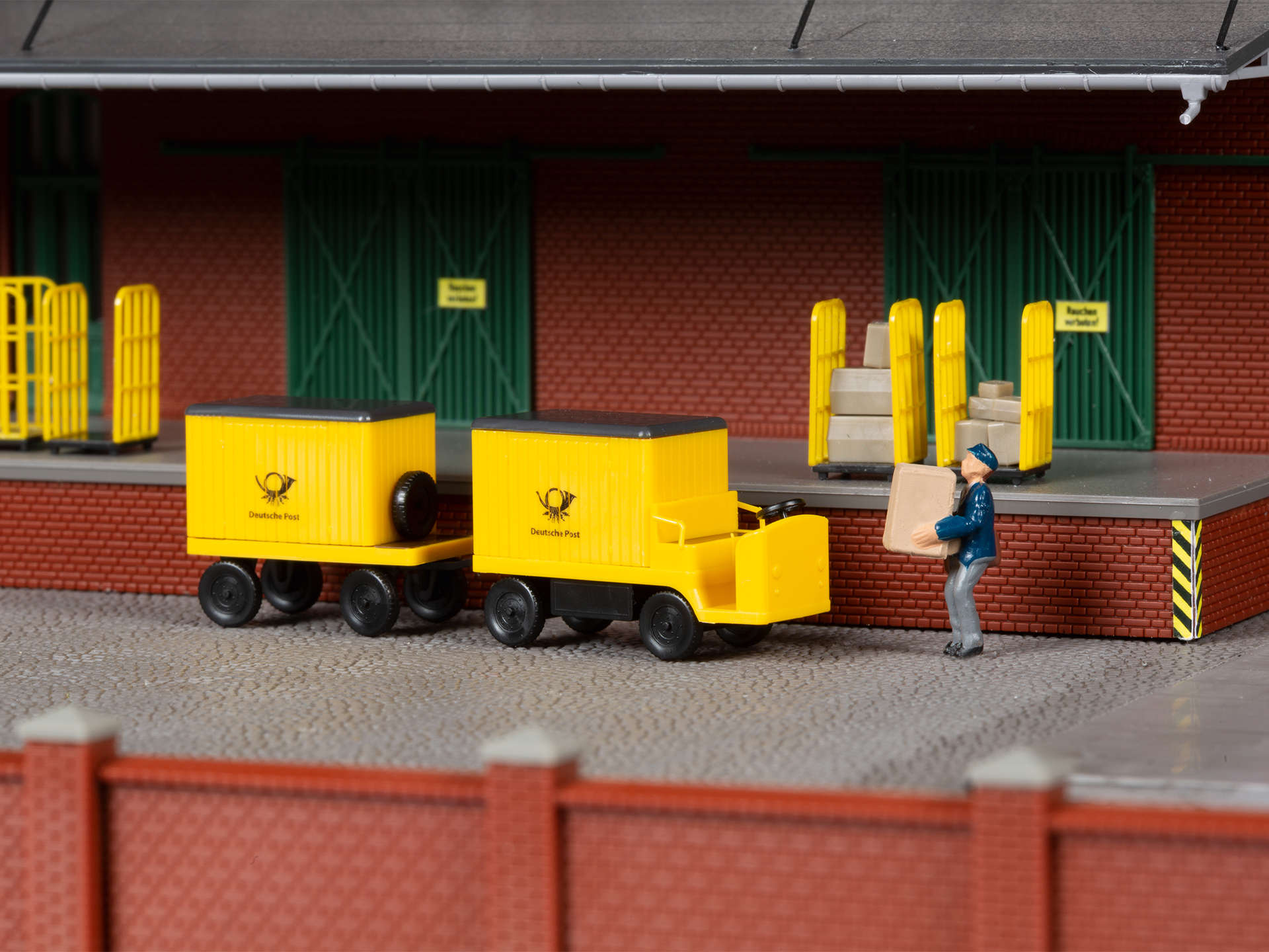 43663 Elektrokarren mit Anhänger