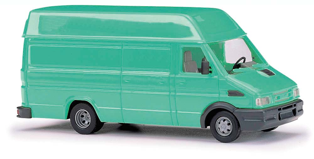 89115 Iveco Daily Kasten türkisgrün