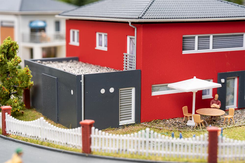 130743 WeberHaus CityLife, rot