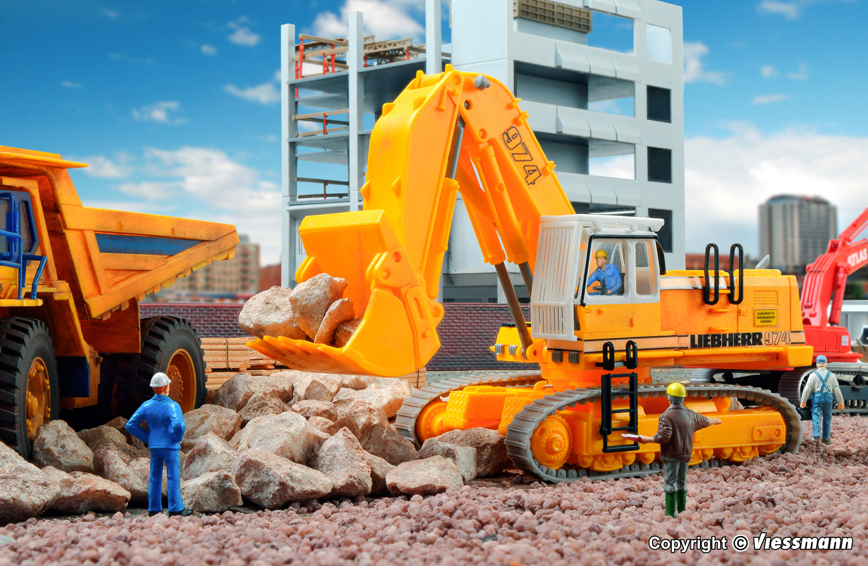 11272 Liebherr 974 Bagger
