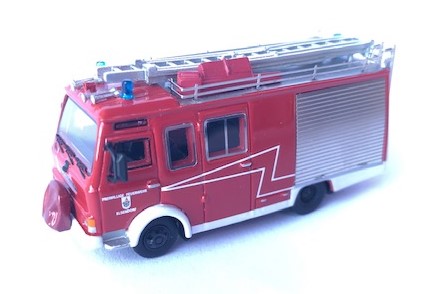 4001 Magirus Deutz 90 M5 LF8 rot mit Streifen