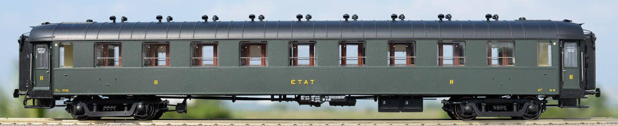 MW40211 SNCF Personenwagen 2.Kl. Ep.2b