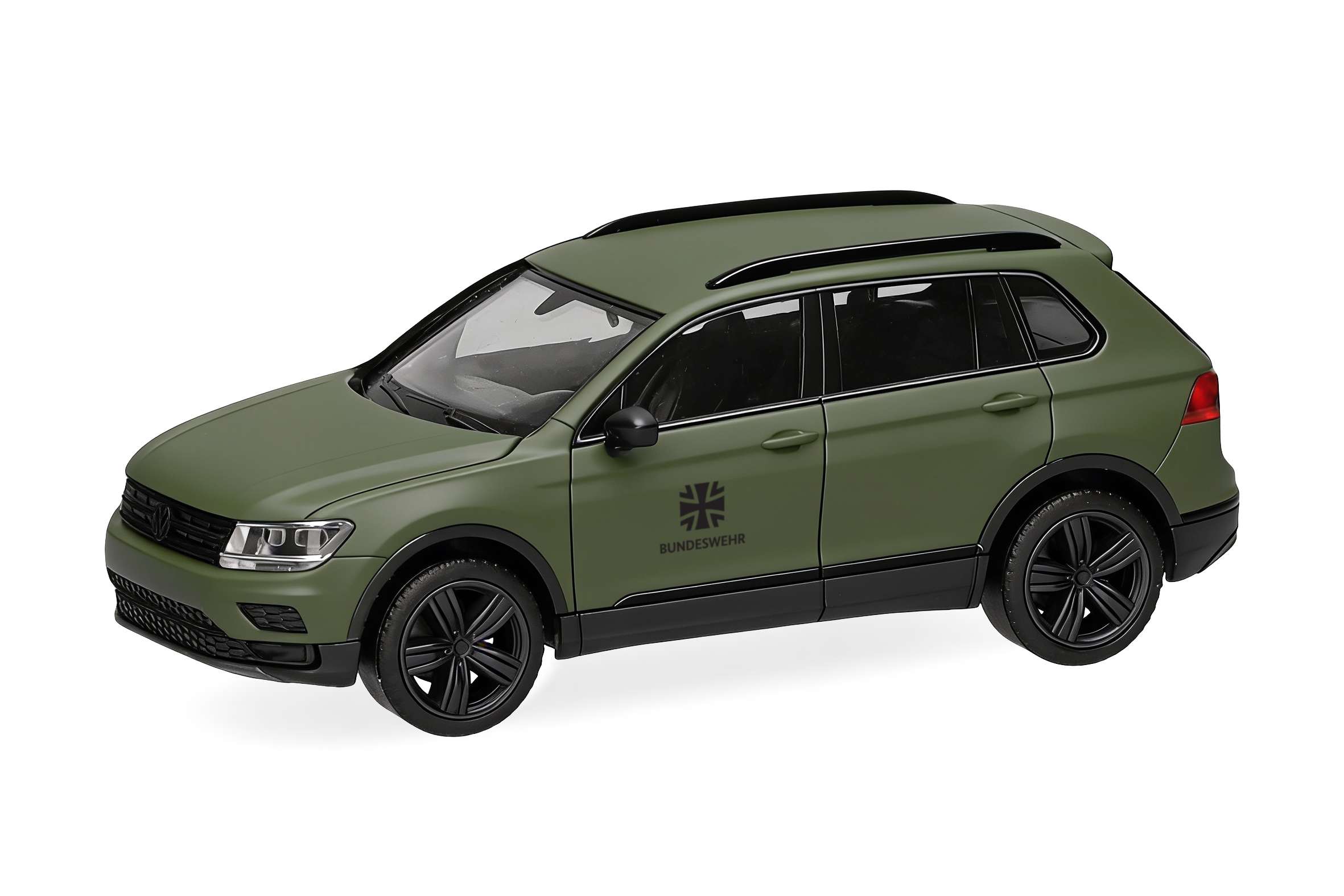 700955 VW Tiguan II Bundeswehr