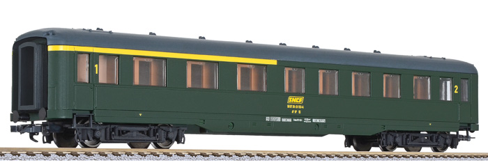 334592 SNCF Personenwagen 1./2.Kl. Ep.4