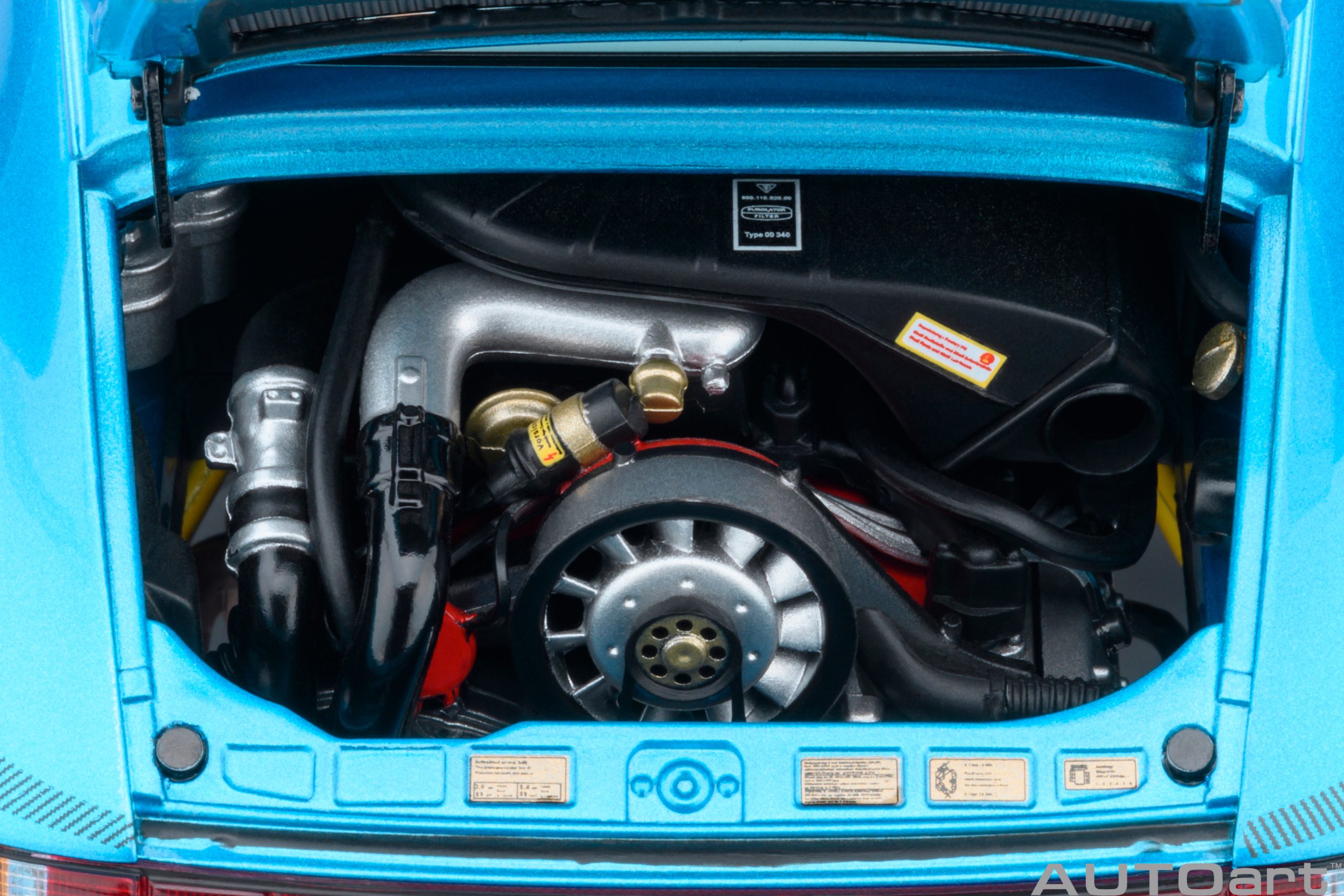 AUTOart 78115 Porsche 911 (930) Turbo 3.0 minerva blue