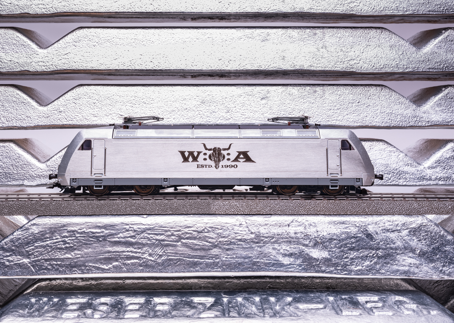 25475 W:O:A E-Lok BR 101 Raw Metal Edition