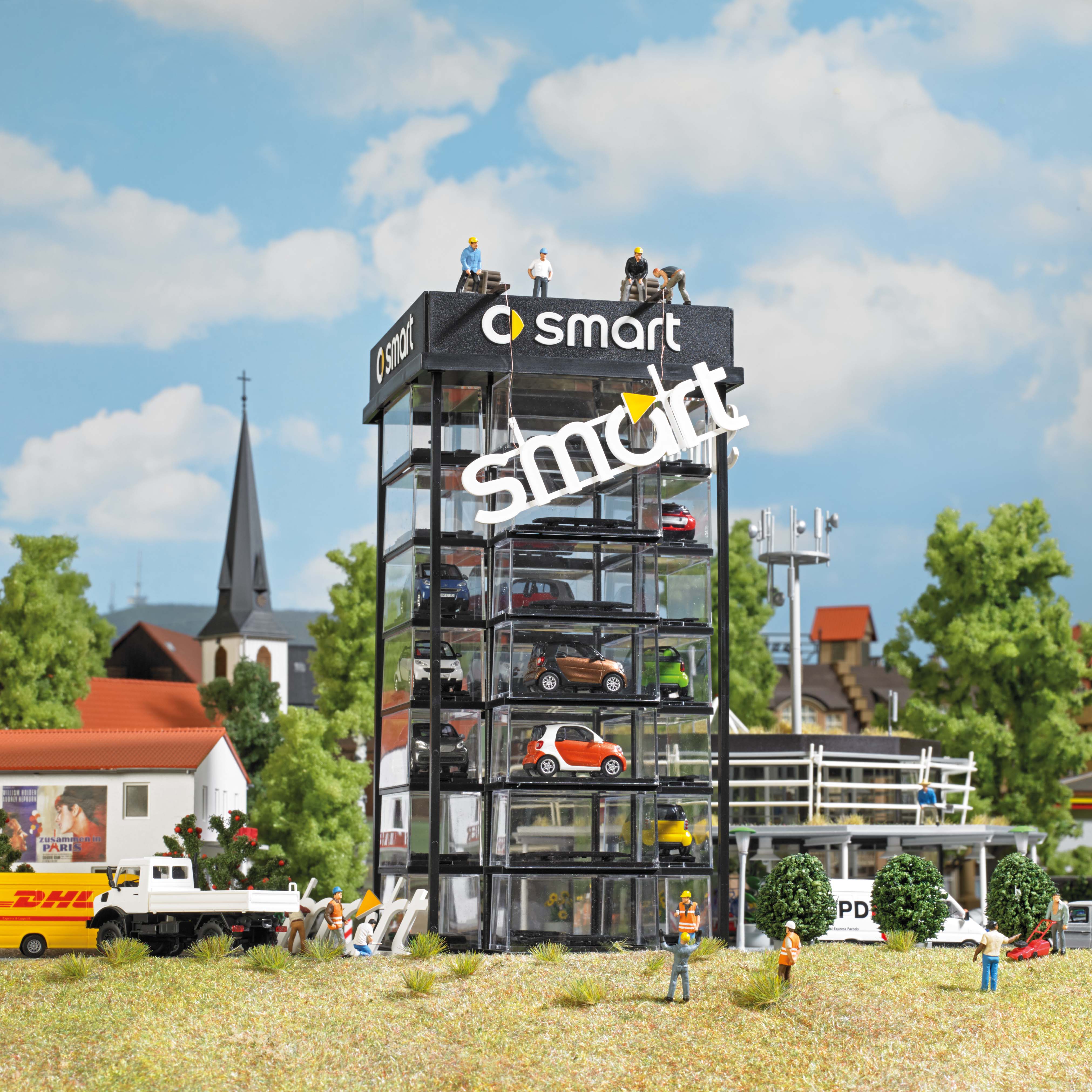 1001 Smart Car Tower H0