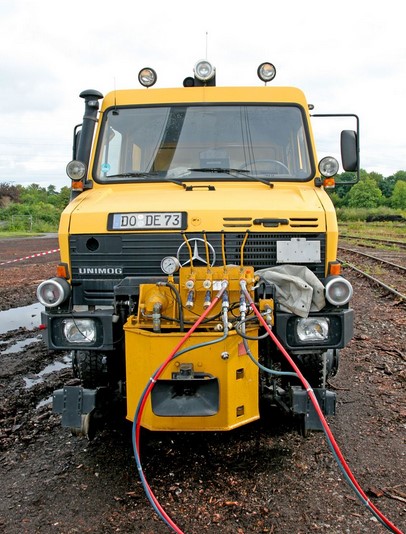 Podszun 1143 Jahrbuch Unimog & MB-trac 2025