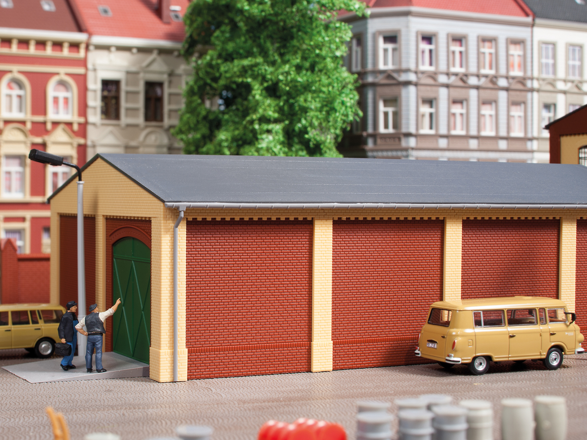 80517 Wände 2390B rot