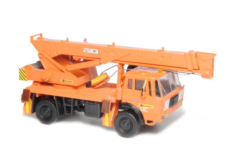 429 Tatra T-813 Mobilkran AD125