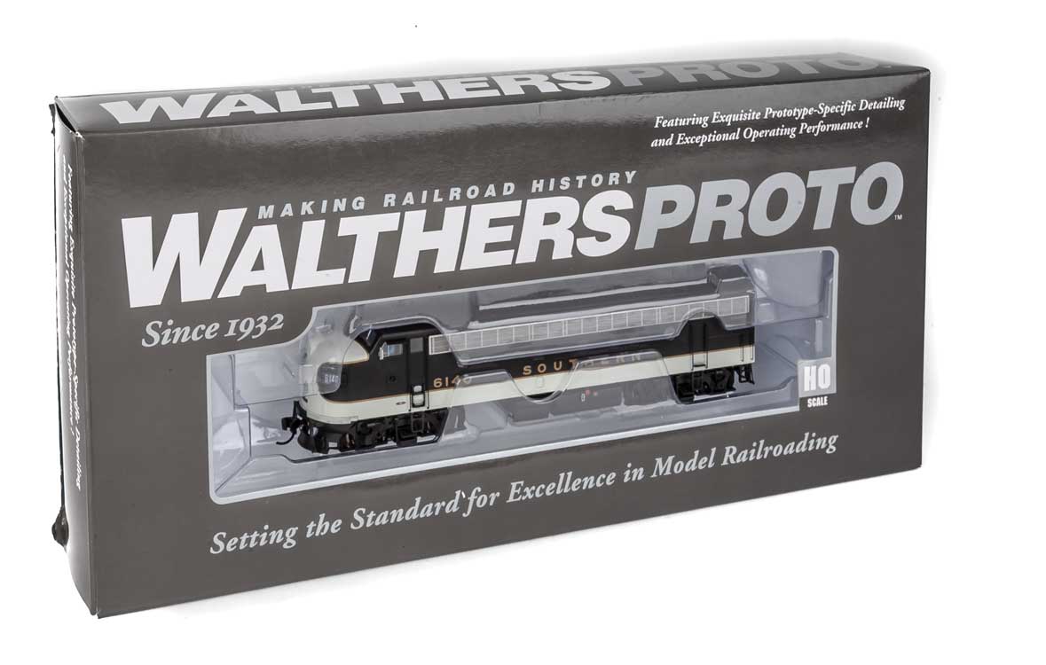 WalthersProto 49527 SOU Dieselok FP7 #6140