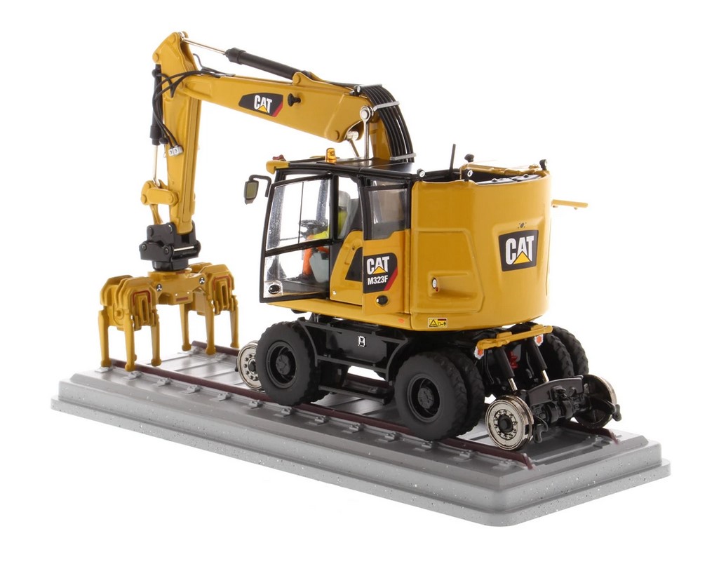 DM Diecast Masters 85662 Cat M323F Rail / Zweiwegebagger CAT gelb