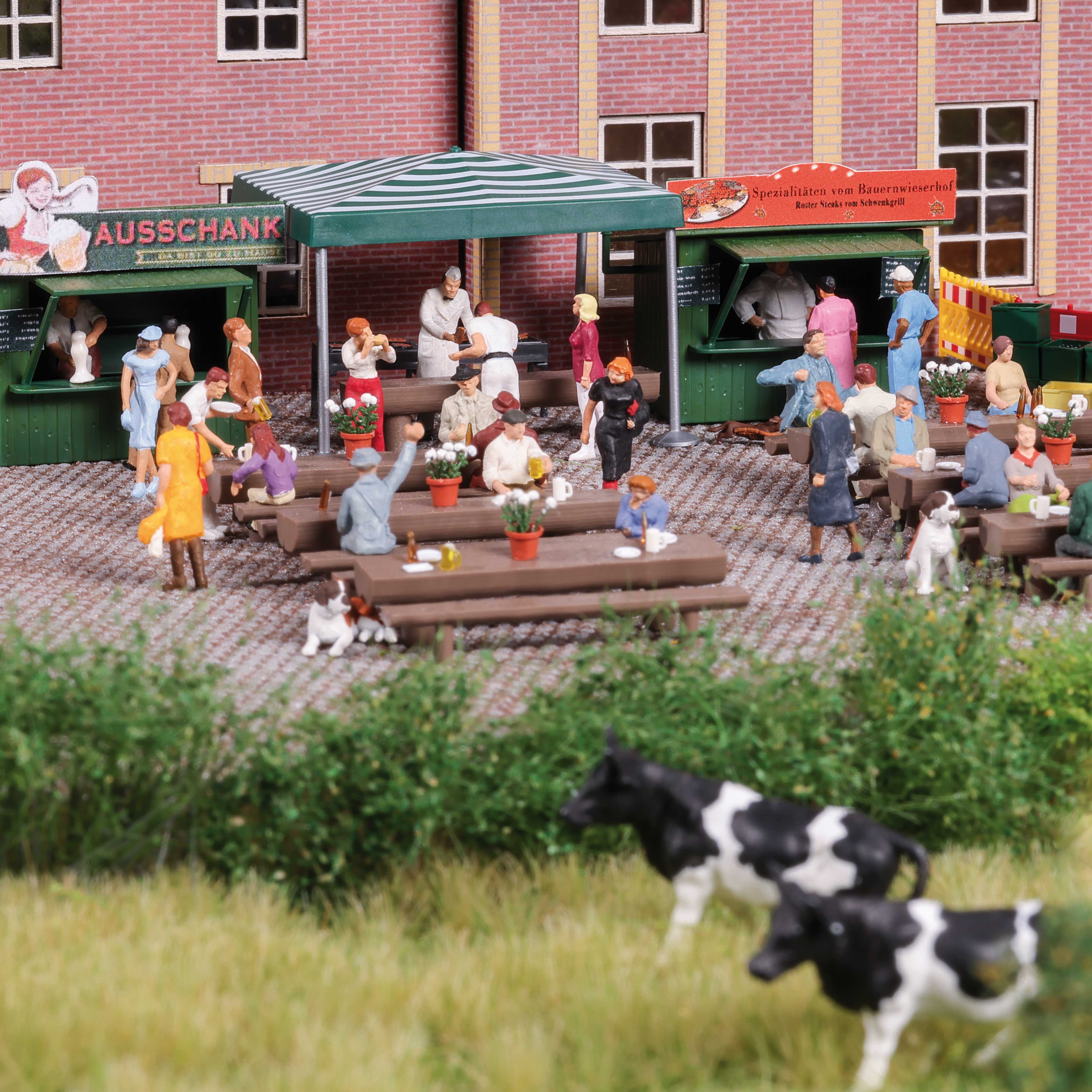 1872 Biergarten Ährenbräu H0