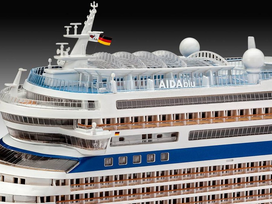 Revell 05230 Cruiser Ship AIDAblu, AIDAsol, AIDAmar