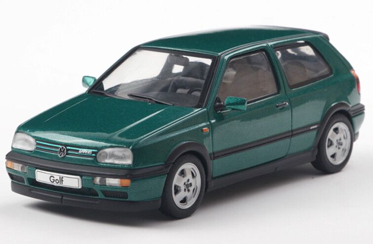 S4316401 VW Golf III VR6 grün