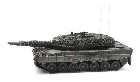 6870110 BRD Leopard 2A4  BW Fleckentarnung Gefe