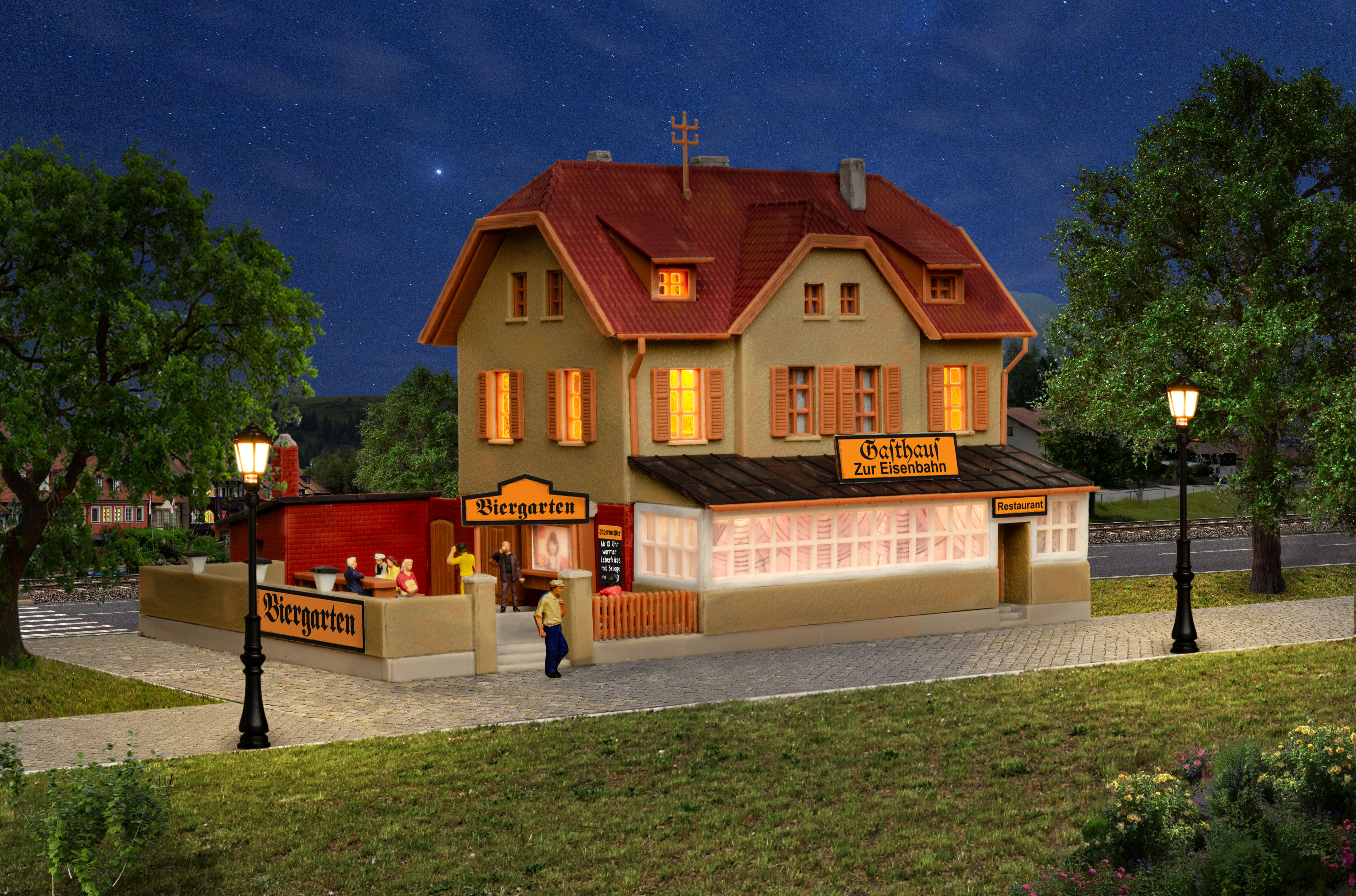 37114 Gasthaus zur Eisenbahn mit Biergarten