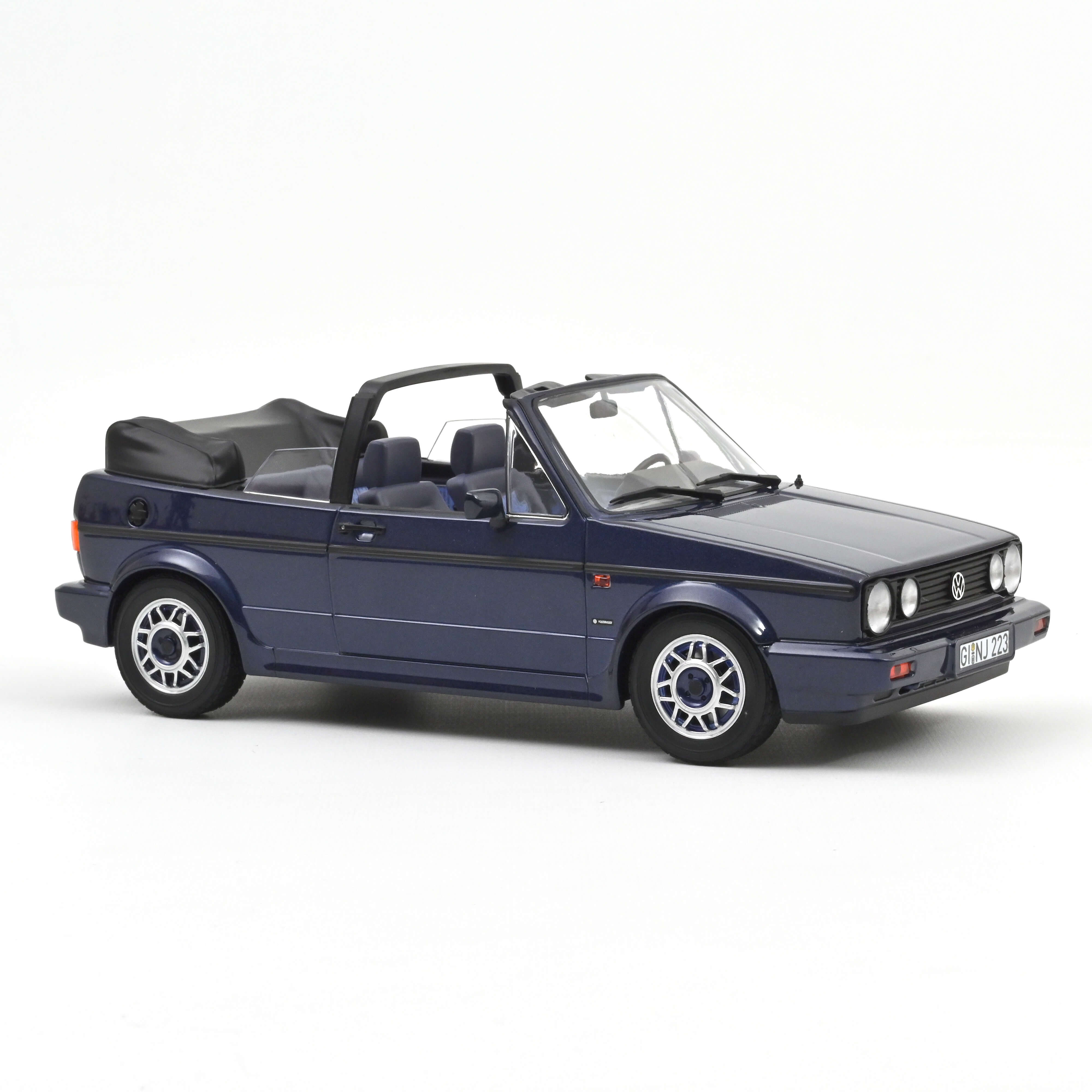 Norev 188628 VW Golf I Cabrio Quartett inca blue 1992