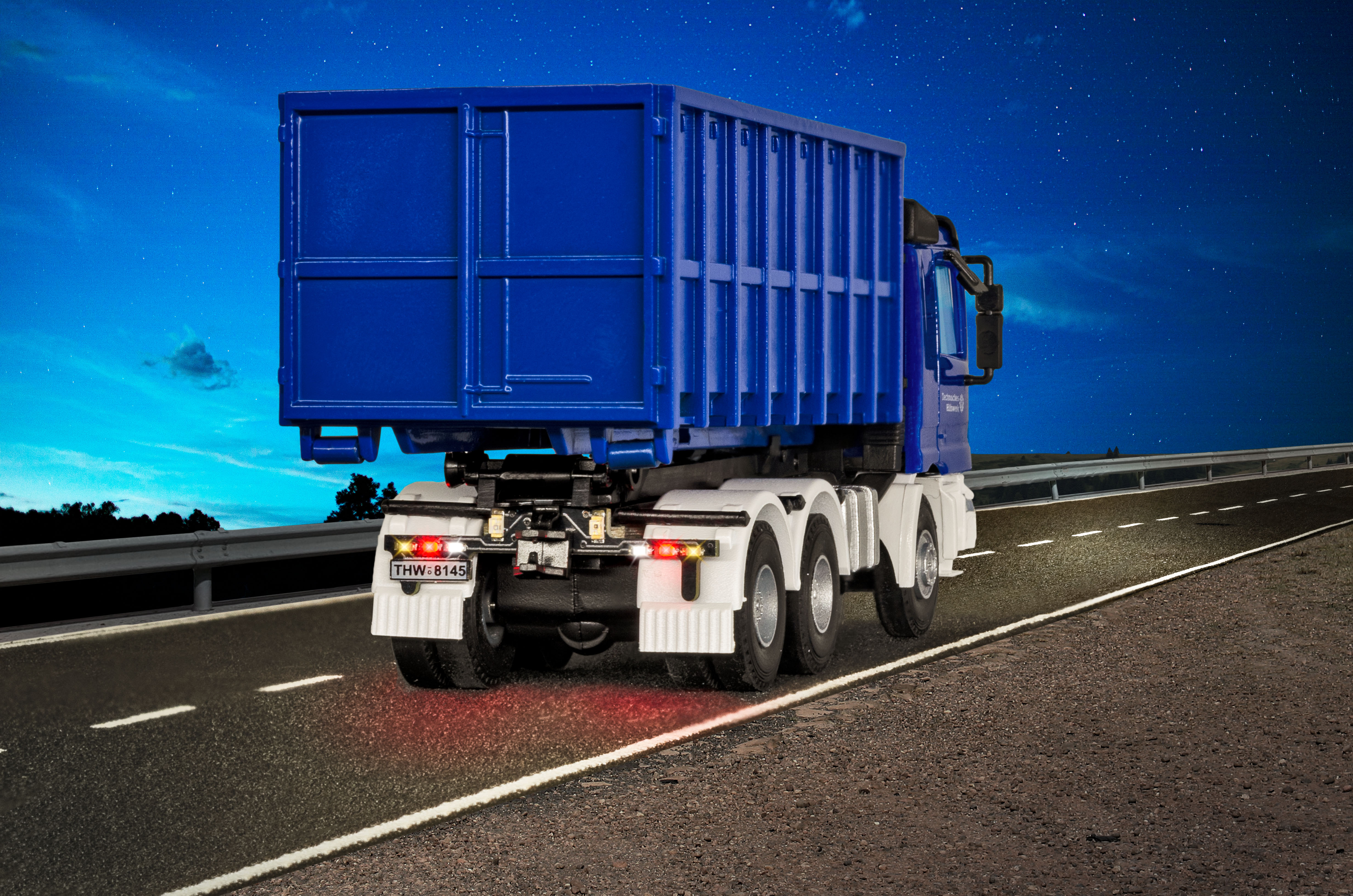 Viessmann 8070 CarMotion: MB Actros Abrollkipper THW