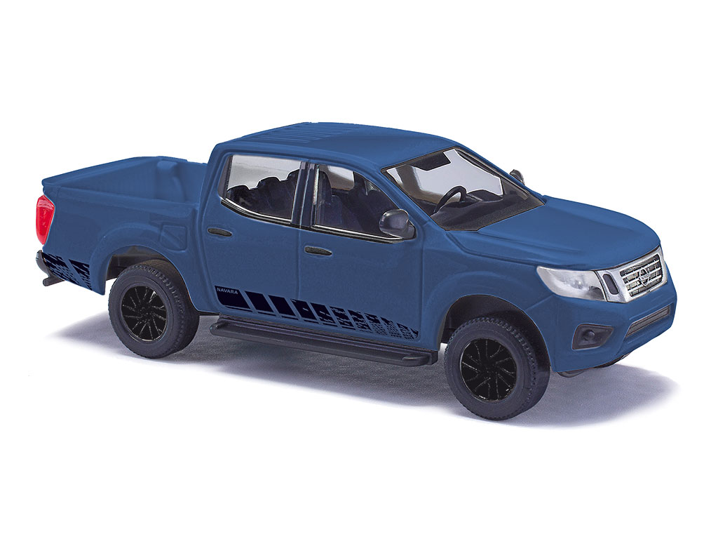 53710 Nissan Navara N-Guard blau
