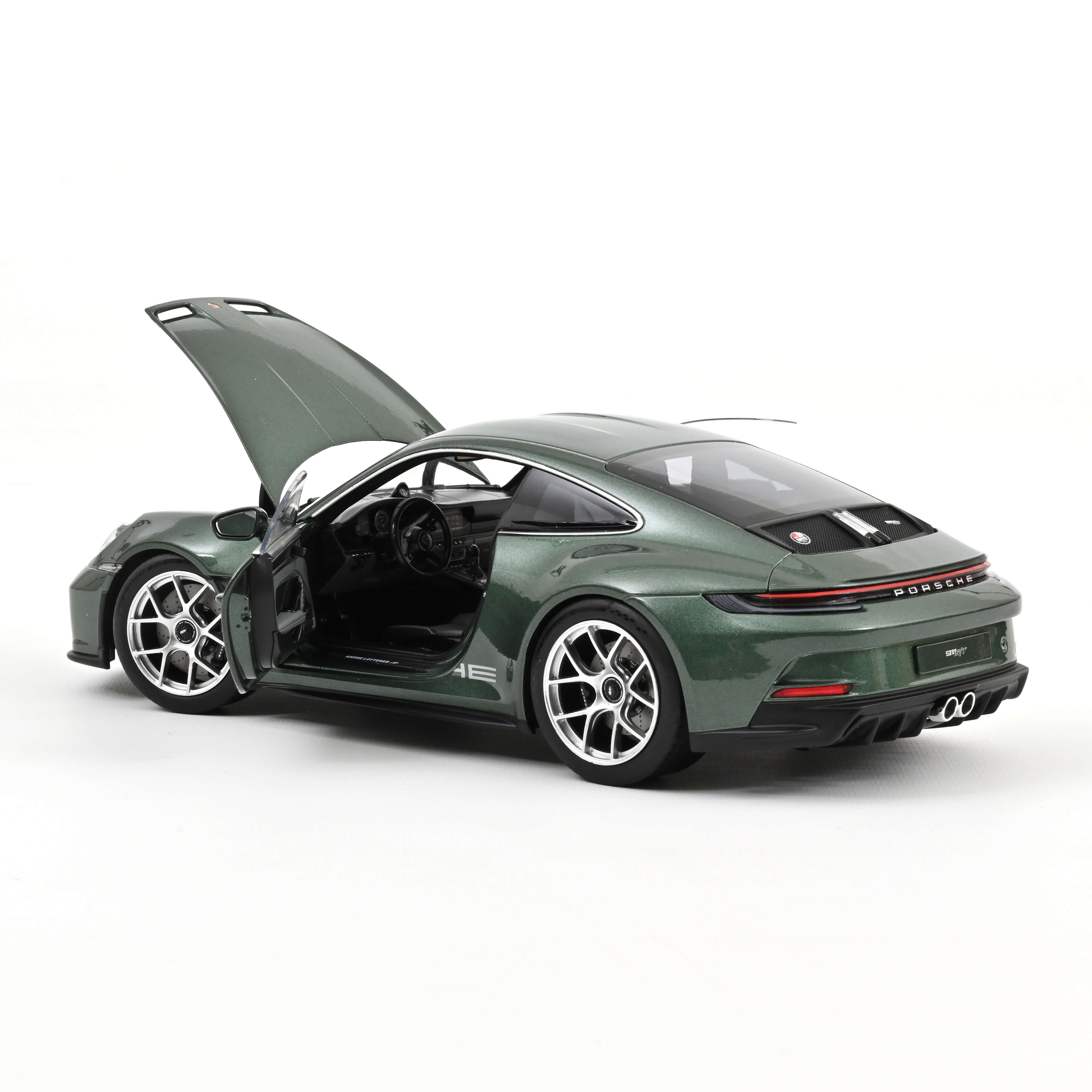 Norev 187472 Porsche 911 S/T green-met (2023)