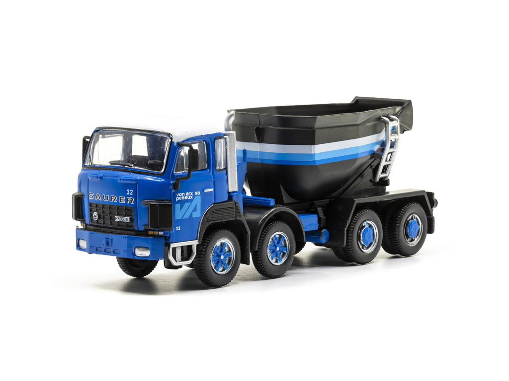 85.002310 Saurer D330B F8x4 Betonmulde Von Arx SA