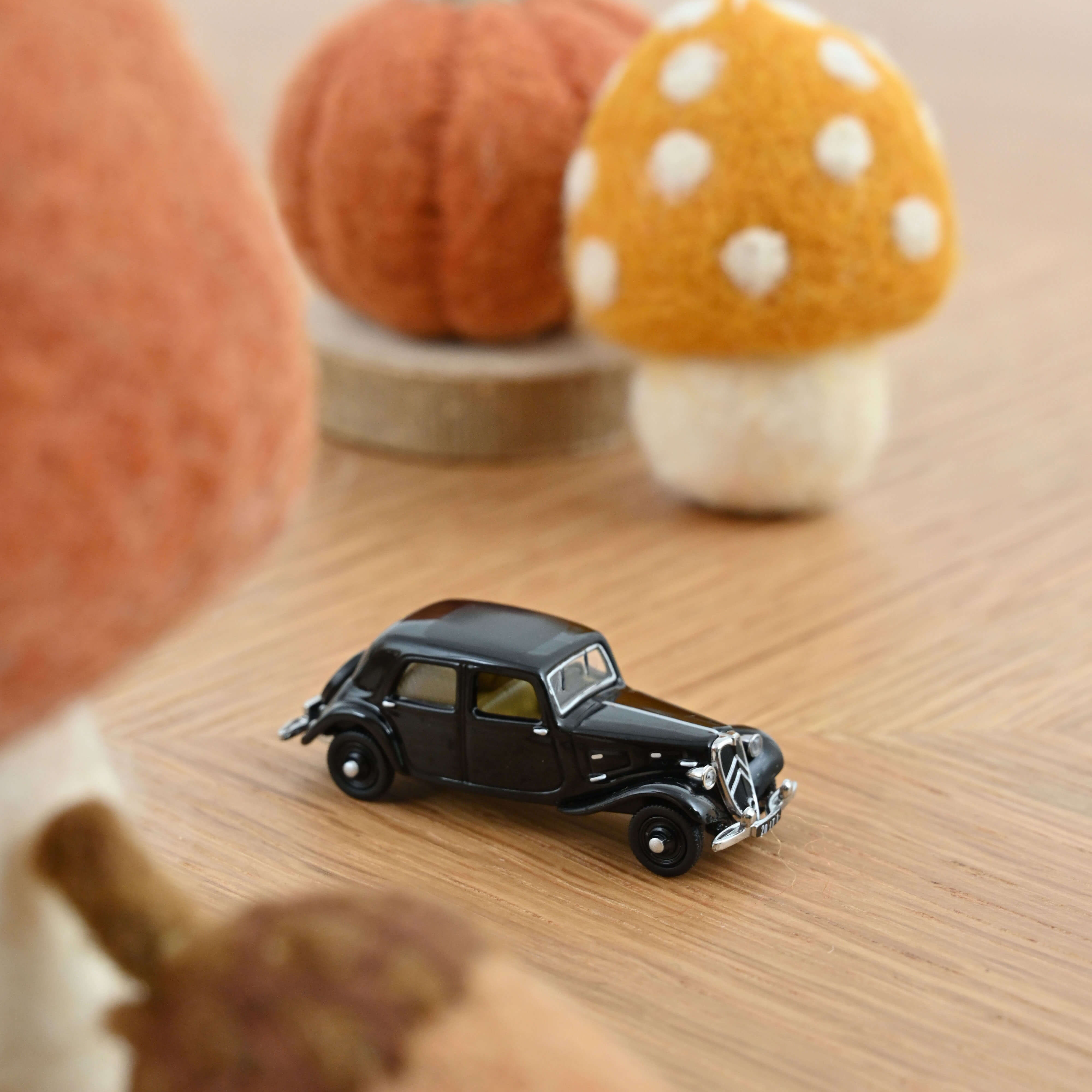 153004 Citroen 7A schwarz (1934)