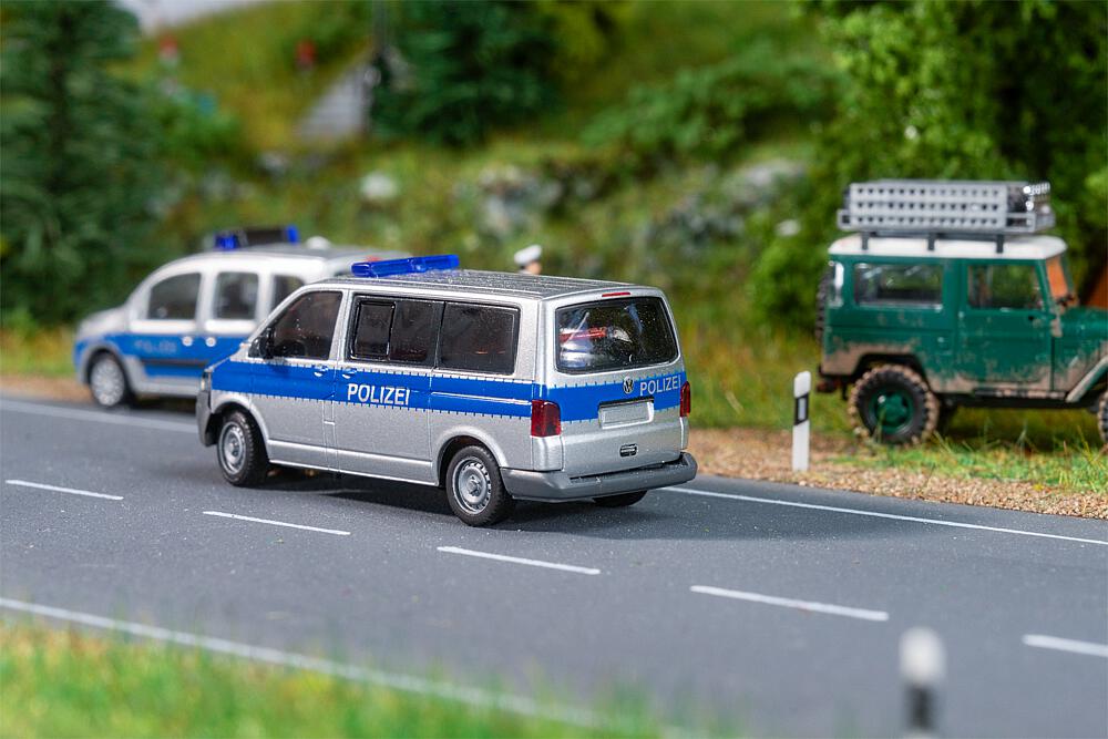Faller 161429 VW T5 Polizei (WIKING)