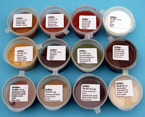 70.000 Pulverset aus 12 Farben